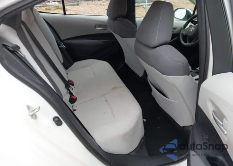 2020 Toyota Corolla Le z USA, uszkodzony, nr VIN 5YFEPRAE1LP009803